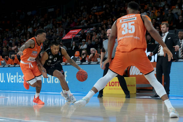 成为中国篮 成为中国篮