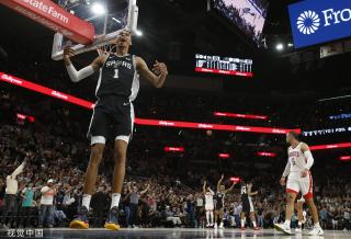 诚如利拉德 诚如利拉德