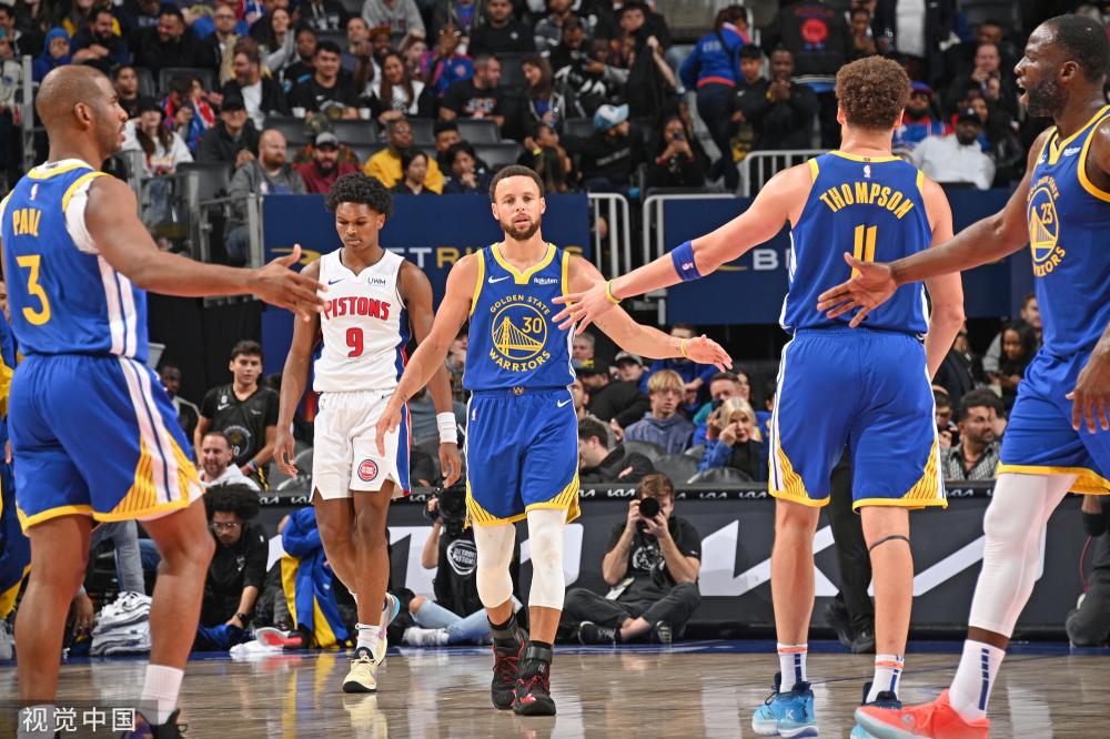 站稳脚跟 站稳脚跟